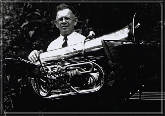 Josef Gress am 1. Juli 1956 auf dem Reiterfest in Herschberg/Pfalz